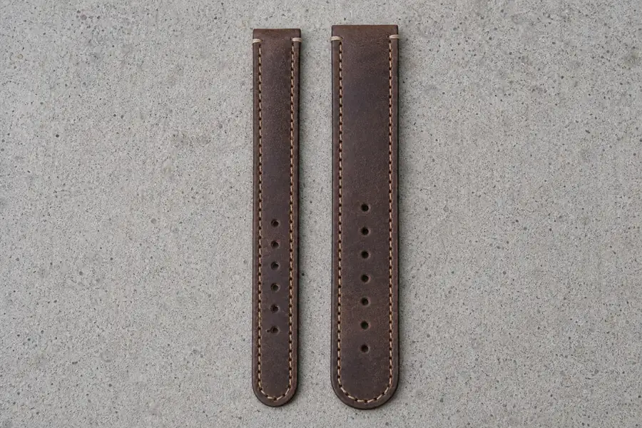 Overhead comparison of both widths on a neutral surface
